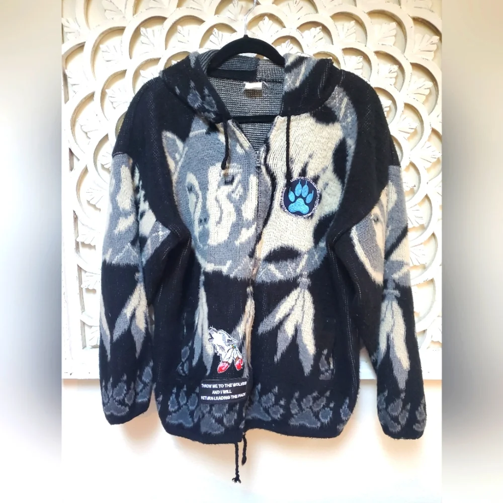 Reclaimed Vintage Guatamalen Wool Zipper Wolf Hoodie Jacket Patches Small